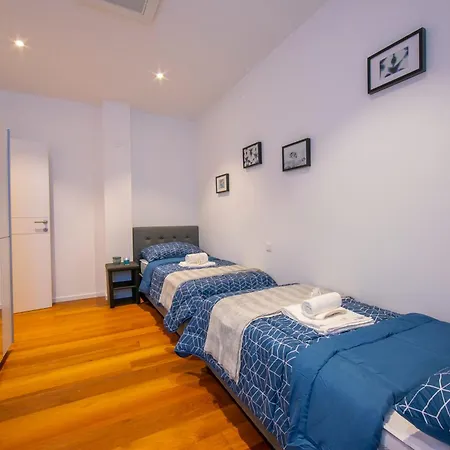 Star Of Lugano - Happy Rentals Exterior photo